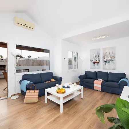 Villa Haria Tias